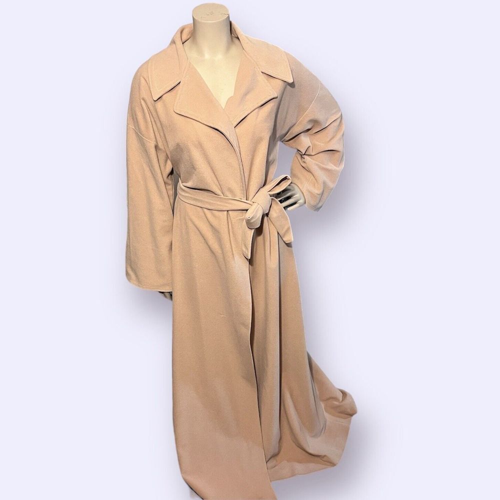 Vintage 70s Beige Velour Dressing Gown Old Hollywood House Coat Glam Vanity Fair